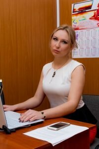 Дарья Сивожелезова - диктор службы новостей, ведущая телепередач