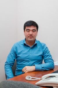 Нуржигит Туманбаев - редактор службы новостей, диктор новостей